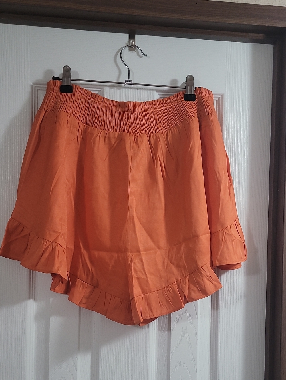 Mittoshop Women’s Orange Ruffle Shorts